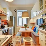 Grand Apartment