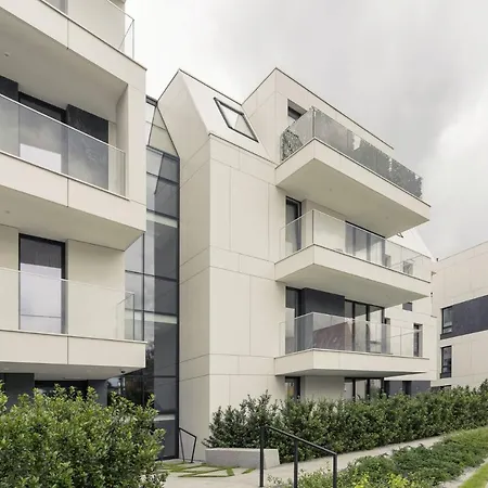 Grand Appartement *