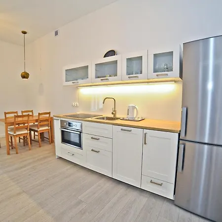 Grand Apartment
